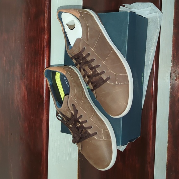 florsheim crossover shoes for men size 11 colors: mushroom/champignon - Picture 2 of 4